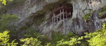 六根清浄と六感治癒の地 ～日本一危ない国宝鑑賞と世界屈指のラドン泉～