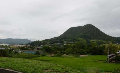 八幡山