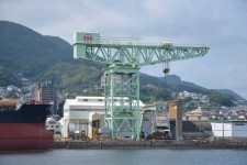 佐世保重工業（株）250トンクレーン
