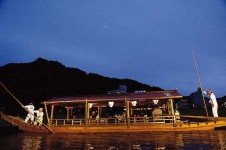 長良川鵜飼観覧船操船技術