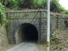 鮒ヶ谷トンネル