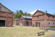 舞鶴赤れんがパーク 1号棟~5号棟(舞鶴旧鎮守府倉庫施設)