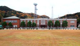 海上自衛隊舞鶴地方総監部第一庁舎及び第四術科学校校舎(旧海軍機関学校庁舎及び生徒館)