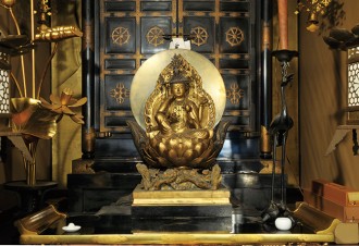 園城寺（三井寺）木造如意輪観世音菩薩（御前立） 