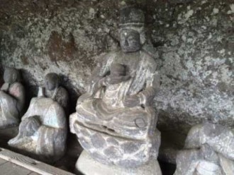 古羅漢石造観音菩薩坐像（古羅漢と古羅漢探勝道）