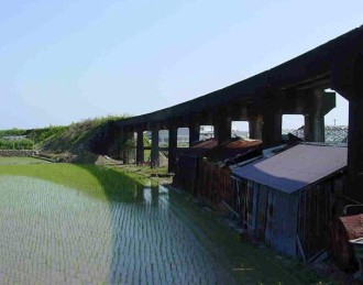 旧魚梁瀬森林鉄道施設　立岡二号桟道