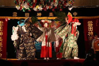雪田神楽（ゆきたかぐら） 