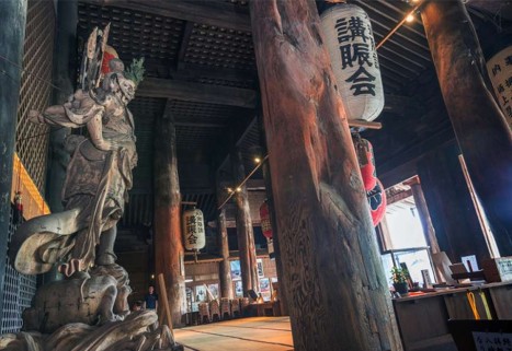 金峯山寺本堂