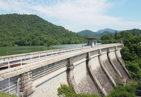 呉市本庄水源地堰堤水道施設