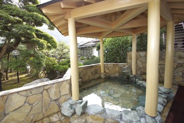 紀三井寺温泉 花の湯 ガーデンホテル はやし