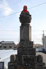 籠池の高地蔵