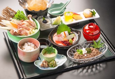 ブランナールみささ　～2Fレストランでお好みのランチメニューをどうぞ！！～