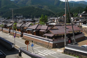 旧生野鉱山職員宿舎 （志村喬記念館）
