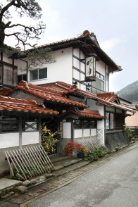 のれん宿明月