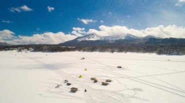氷上ワカサギ釣り
