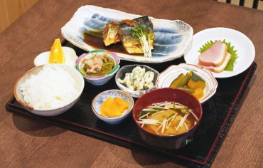 お食事処　かめや　～おまかせ日替わり定食！～