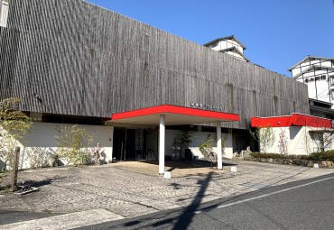 桃園館　～各国すべてのお客様がより快適なお時間をお過ごしいただける事をコンセプトのお宿～