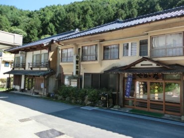 霊泉寺温泉旅館組合「旅館案内」