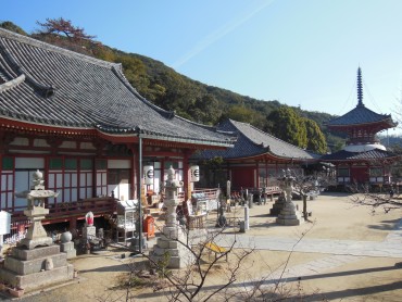 浄土寺本堂および境内地、多宝塔など