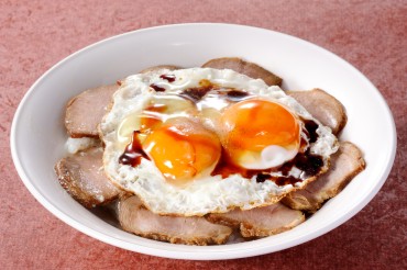 焼豚玉子飯