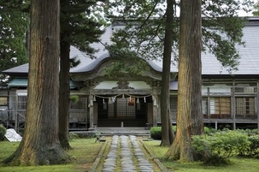 羽黒山参籠所「斎館」