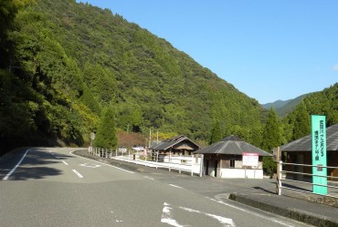 安田川アユおどる清流　安田キャンプ場