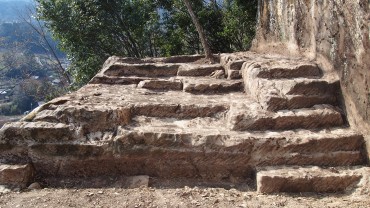 富岡製糸場土台石材採掘場跡
