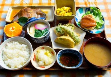 かじか亭　～季節の食材を使った日替わり定食はボリューム満点！！～