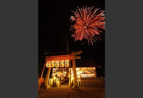 伊賀手力神社の花火