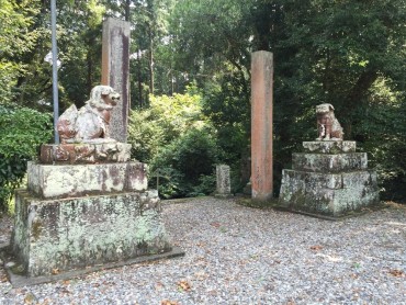 西麻植八幡神社の狛犬