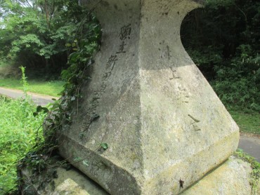 西麻植八幡神社の御神燈