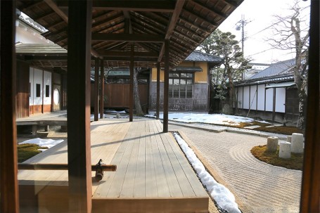 小田垣商店