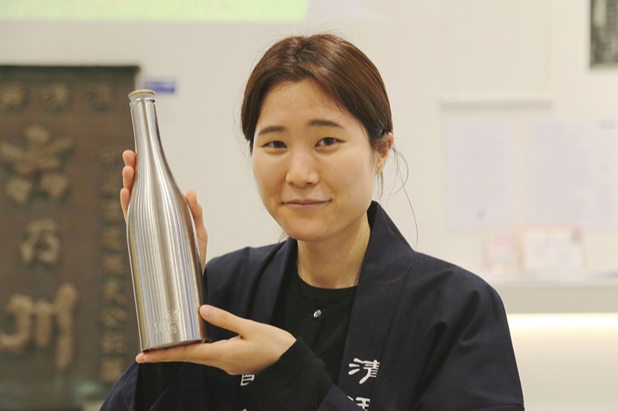蔵元の川上麻衣さん