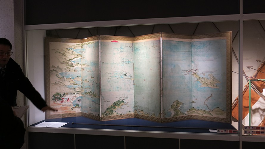 紀州熊野浦捕鯨図屏風　