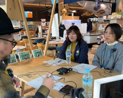 関門道 壇之浦PA での収録の様子　その2