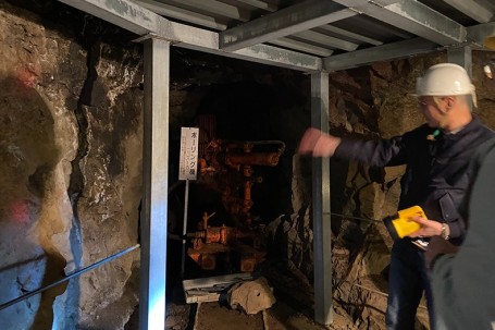 その形状から「バズーカ」と呼ばれたボーリングマシン