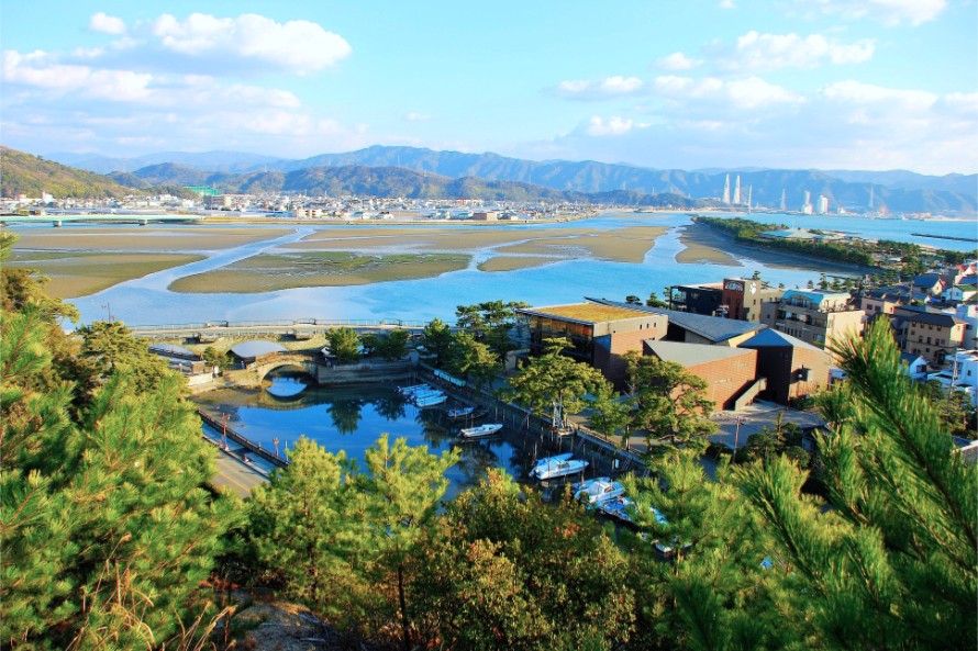 奠供山より干潟