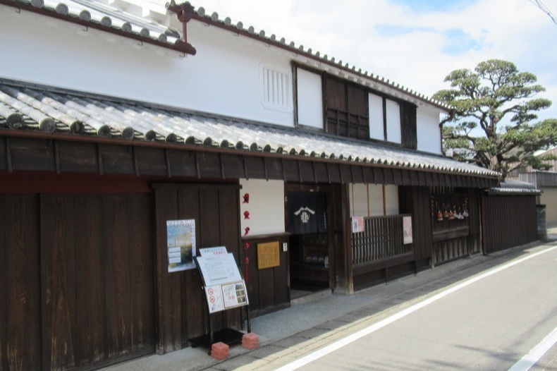 旧栖原家住宅（フジイチ）