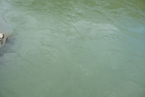 水流でできる渦巻き