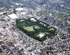 高岡城跡
