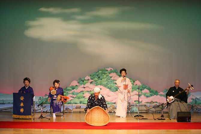 民謡安来節