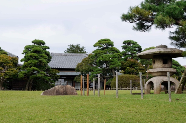 旧堀田正倫庭園