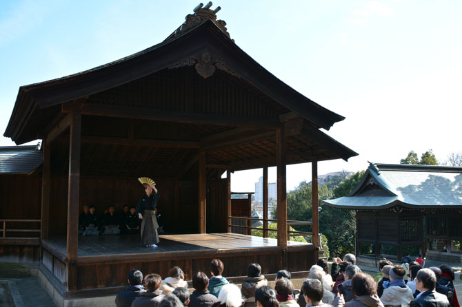 沼名前神社能舞台