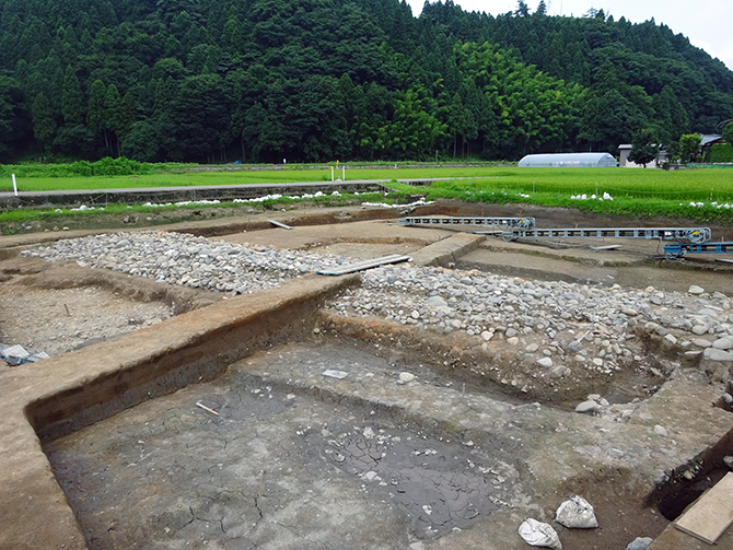 「一乗の入江」の石遺構 