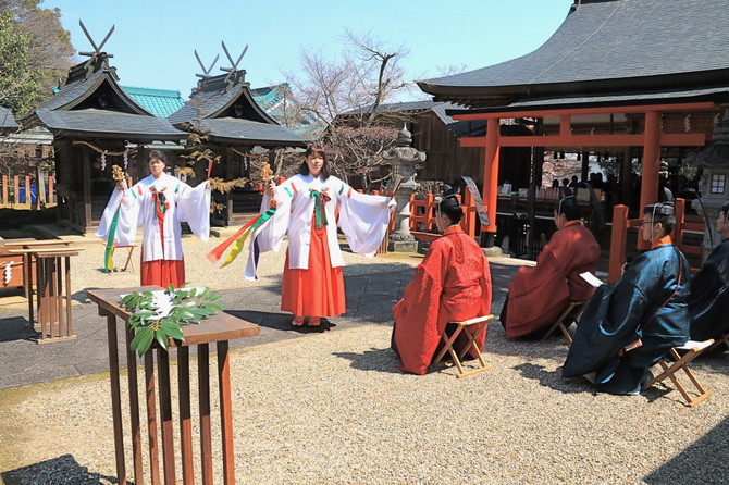 龍田神楽