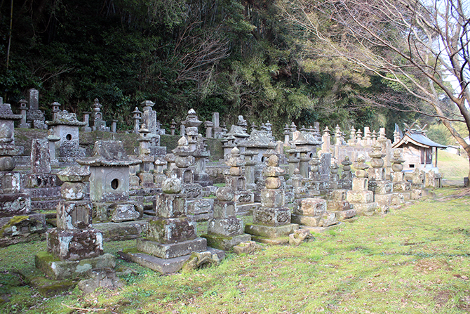 島津墓地 