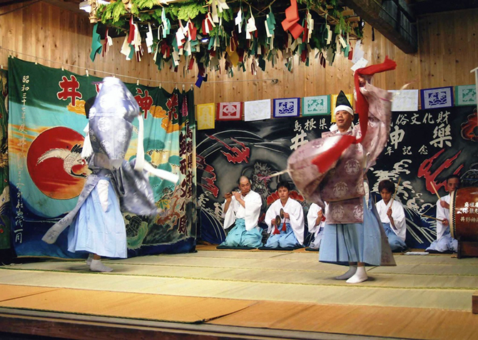 井野神楽（いのかぐら） 