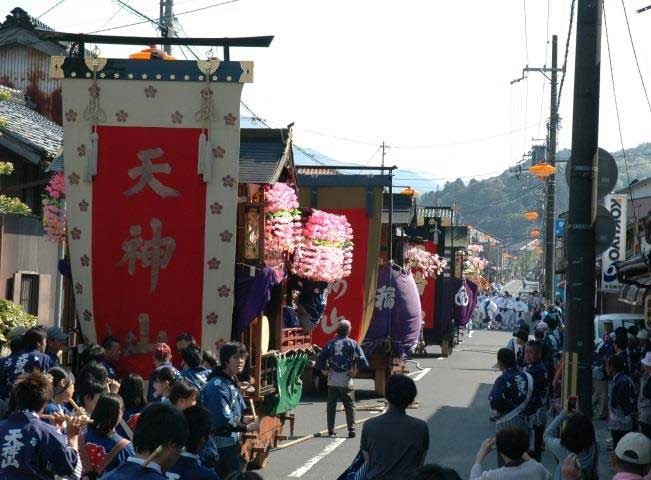 加悦谷祭の加悦・算所の屋台巡行