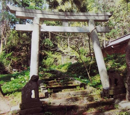 岩崎武甕槌神社石鳥居
