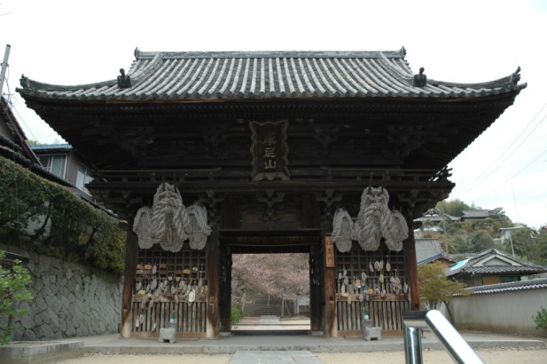 西國寺仁王門
